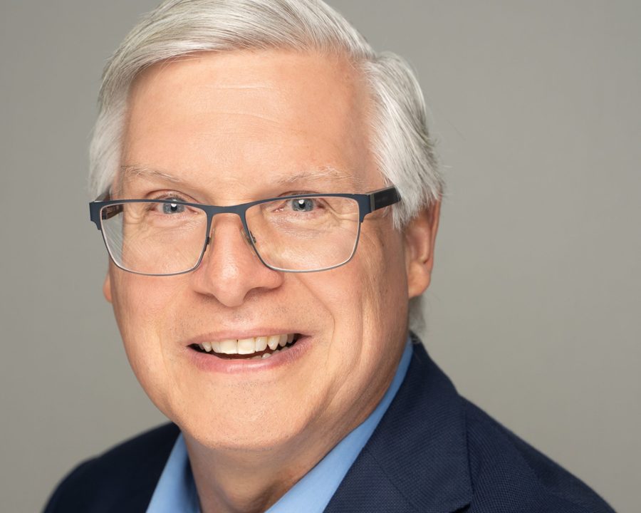 How A Book Can Boost Your Leadership Skills in Business
