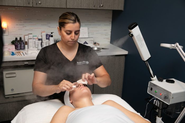 The Skin Health Shift: What It Means for Wellness Franchising