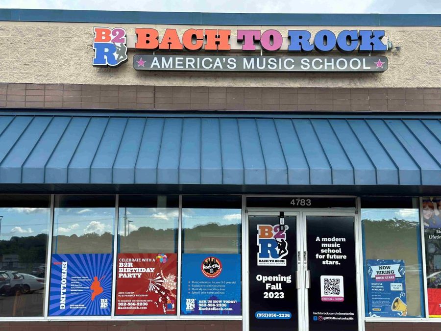 Bach to Rock Music School Announces Grand Opening of New School in Minnetonka, MN